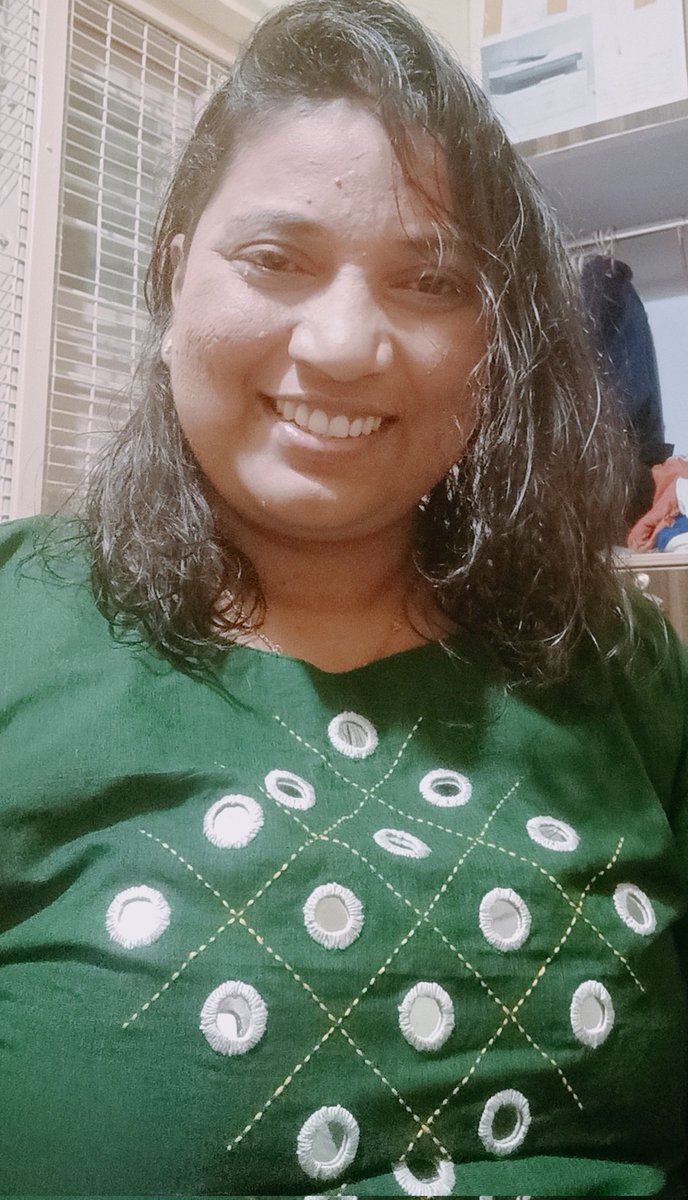 I embroidered this gujrathi mirrored organic cotton kurthi few years ago and got it stitched.....feels like heaven....
Happiness is when you #embroidery #handmade #hoopart #skilldevelopment #Mysuru