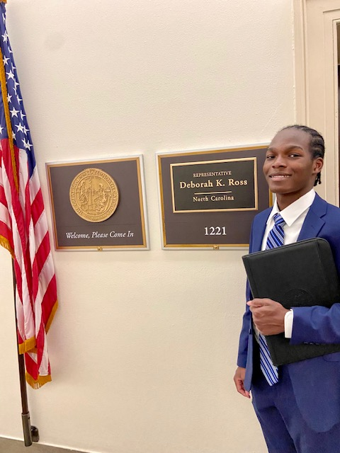 RolesvilleRams's tweet photo. Jalen Keith-Pittman, an upcoming Senior at Rolesville High School, has been honored with the prestigious title of National Youth Ambassador for the Campaign for Tobacco-Free Kids (CFTFK). Congratulations, Jalen on this accomplishment! 👏👏👏 https://t.co/b3ZV36yz2J
