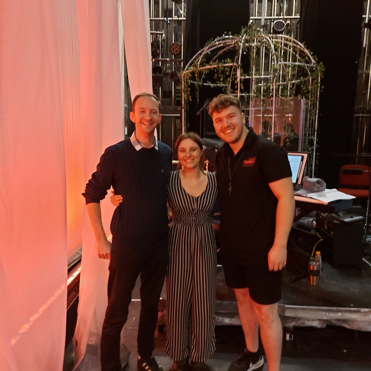 robmurray777's tweet photo. Three wise Chichester grads - all working together at the Lichfield Garrick.
@chiuni
@The_Garrick
#assistantdirector #followspots #musicaldirector #chiuni #chichester #lichfield #alumni https://t.co/6mwp2NtnIR