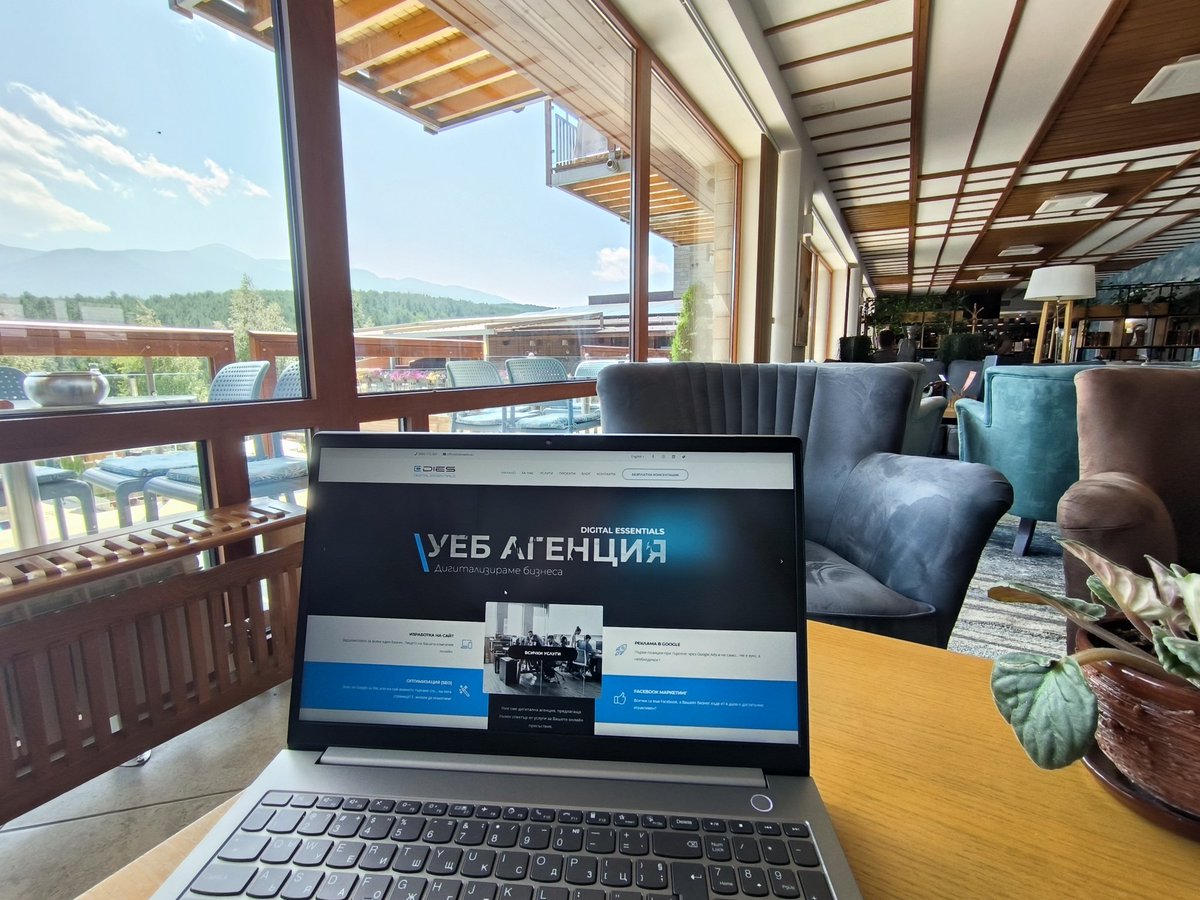 diesstudio's tweet photo. Monday will be fine! 😎
#katarino #katarinospahotel #remotework #bulgaria #burgas #plovdiv #varna #sofia #webdevelopment  #digitalagency #digitalmarketing #razlog https://t.co/D2VQ6kh2Z8