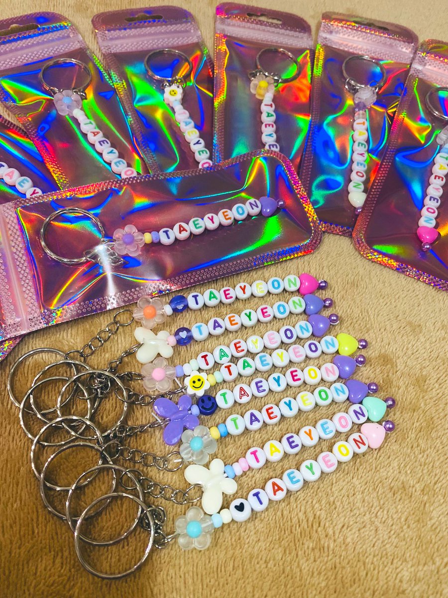 soshiwonderland's tweet photo. ✨The Odd of Love in Manila Giveaway ✨

💜 Taeyeon Beaded Keychain 💜

🏹 Strictly 1:1 Ratio (Limited Quantity)
🏹 Just approach me on D-Day
🏹 Time &amp; Loc: TBA

#태연 #TAEYEON #소녀시대
#TheODDOfLOVE
#TAEYEONCONCERT_TheODDOfLOVE 
#TheODDOfLOVE_in_MANILA https://t.co/Bli8CFxcAA