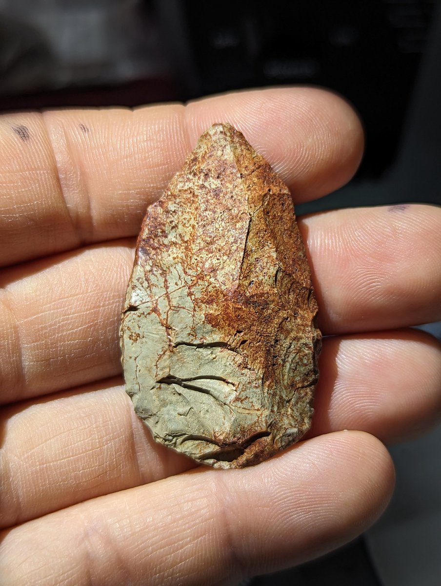 Pretty sick heat-treated silcrete point from PP5-6