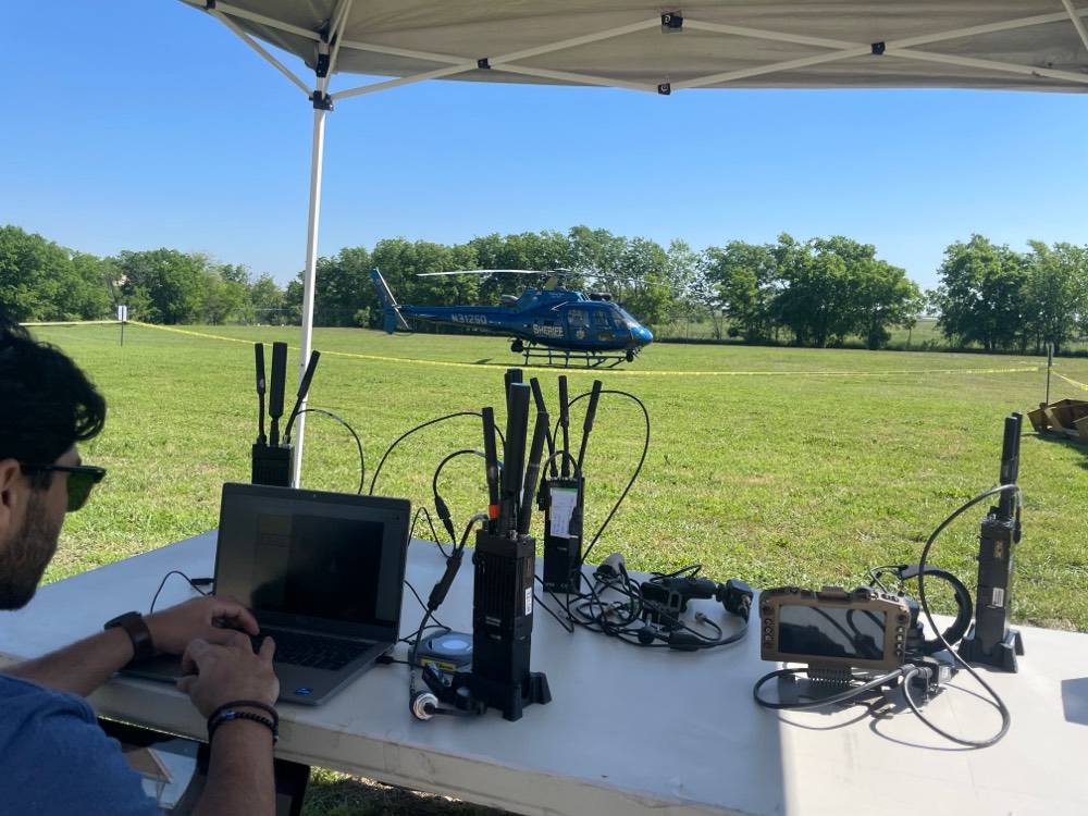 PSWaveRelay's tweet photo. Our team demonstrated our #WaveRelay #MANET and #CloudRelay capabilities at the TTPOA trade show. The #WaveRelay network enabled LIVE video feed to teams across the country, from the TSE #Ghost #K9 camera via the #MPU5, to include the sensor feed from the helicopter. https://t.co/eLhiqPZK0k