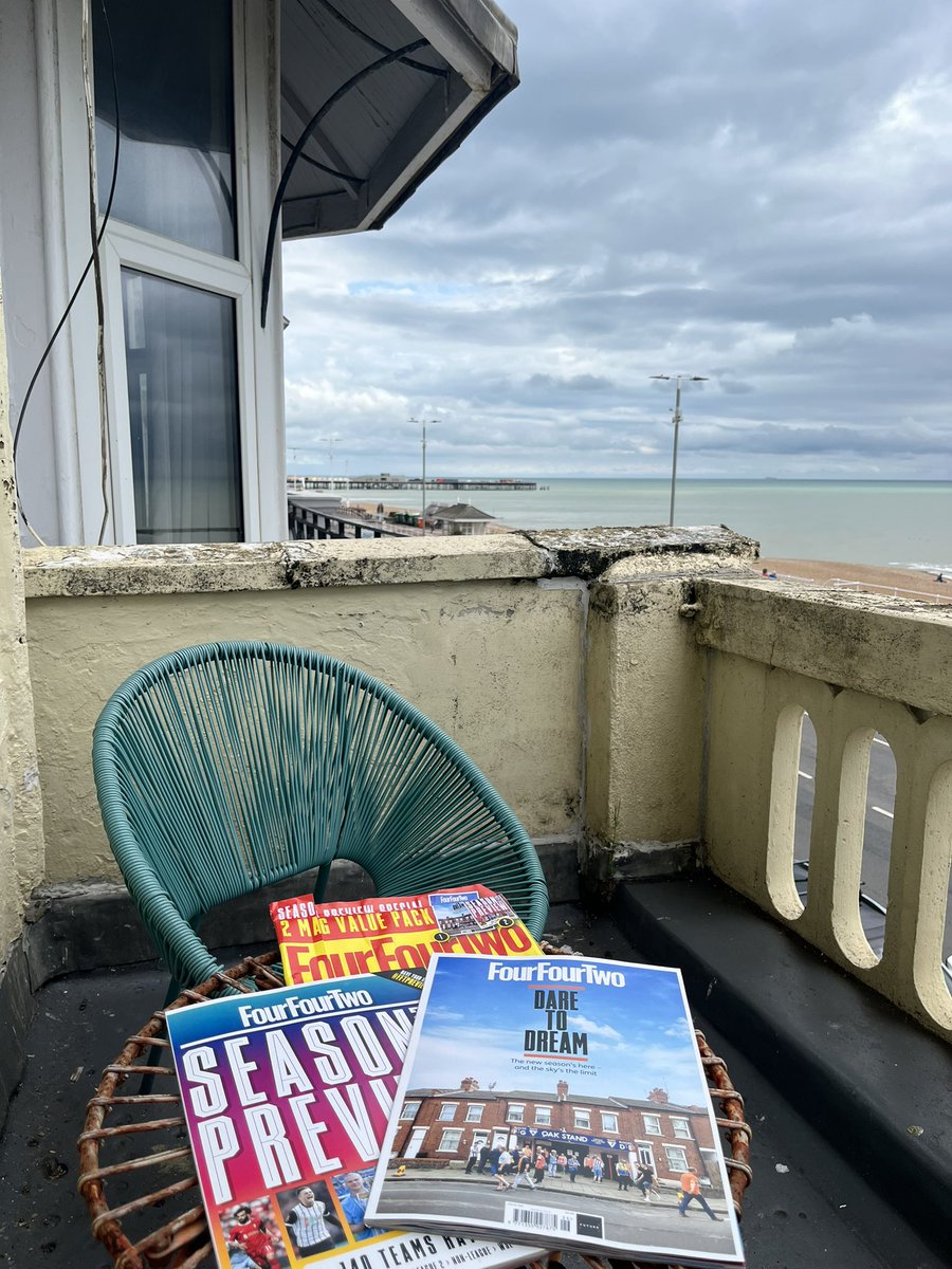 11schaar's tweet image. …and the sky‘s the limit #fourfourtwo #ltfc #COYH