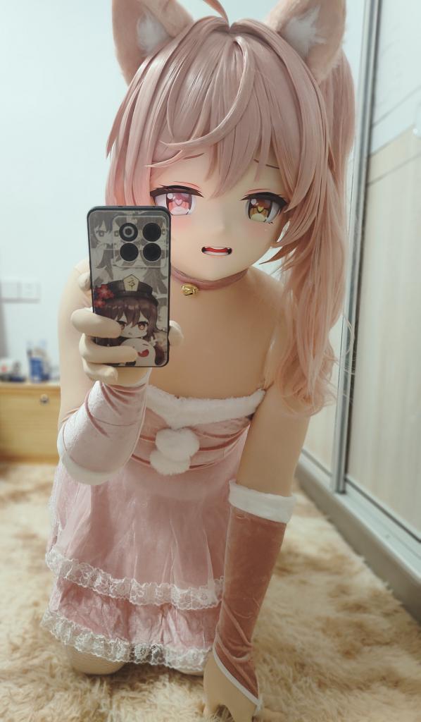 mekomekodesu's tweet photo. 短发我肩宽了好多🙄
#kigurumi https://t.co/dvX4rPj2HS