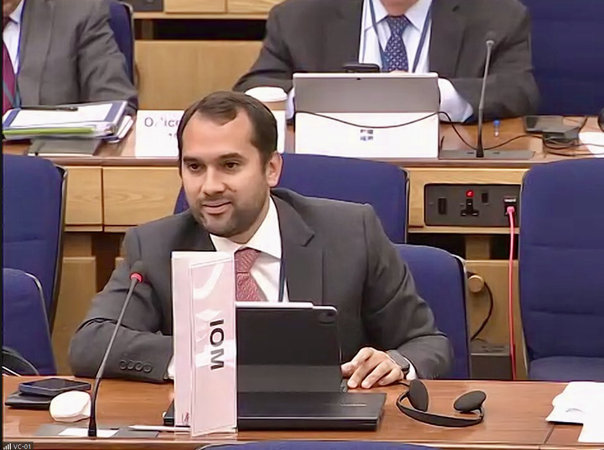 jcpomareda's tweet image. Primera reunión multilateral en la que en vez de representar al Perú, represento a una organización. Esta vez hablo por @UNmigration en el Fondo de Pensiones de las Naciones Unidas (#UNJSPF), desde Londres. Interesante y desafiante experiencia 🇵🇪🇺🇳