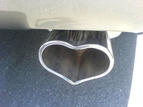 heartipink's tweet photo. heart-shaped exhaust pipes https://t.co/1ZsxyF7WA2