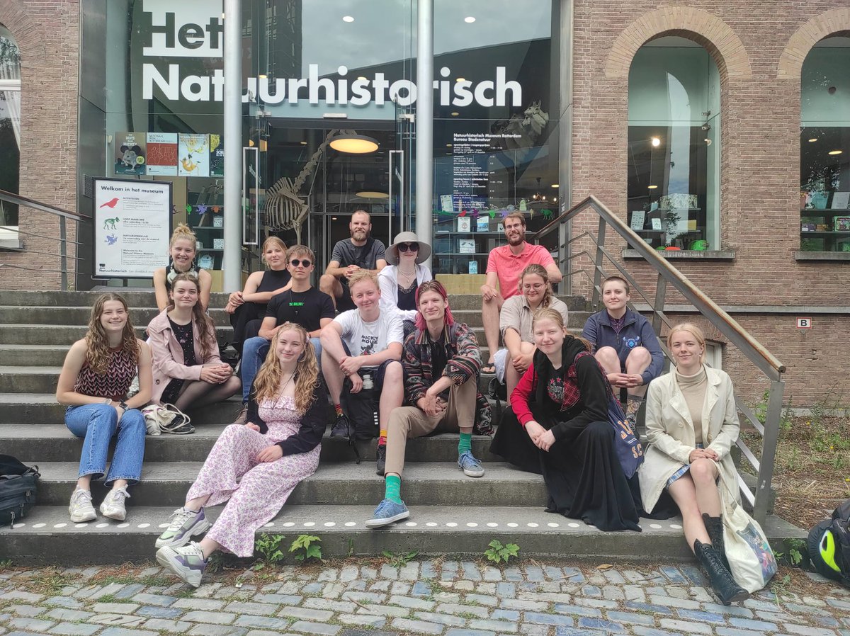 HortusLeiden's tweet photo. Wat is 'Hidden Biodiversity', oftewel verborgen stadsnatuur, en hoe krijgen we er meer van? Die vraag gaat een groep honoursstudenten van de Universiteit beantwoorden tijdens hun zelf georganiseerde Science Café, dat aanstaande vrijdagmiddag in de Hortus plaatsvindt. https://t.co/cATubroGJE
