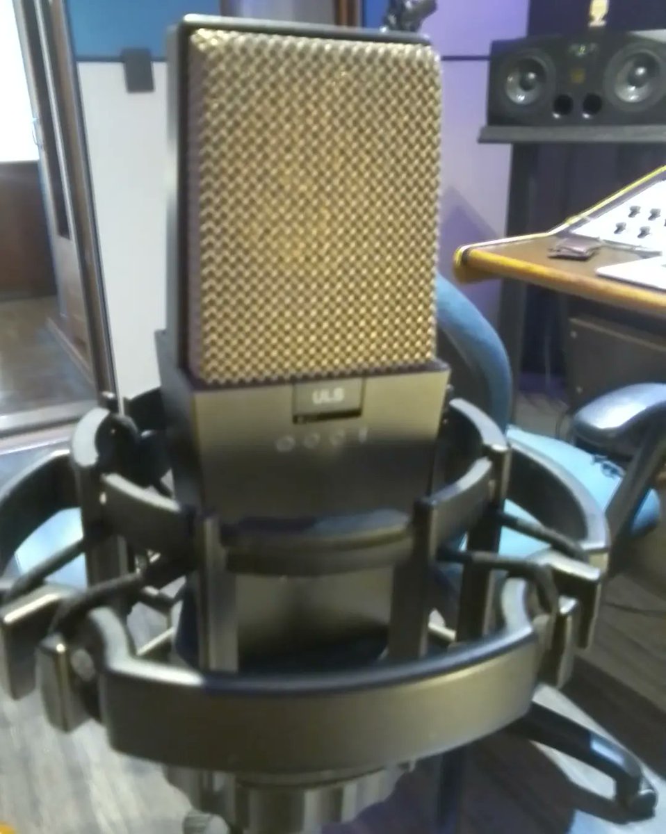 carlitosmilanga's tweet image. Hoy grabamos un nuevo podcast en @MayaStudio 
Muy pronto novedades de esta nueva entrega