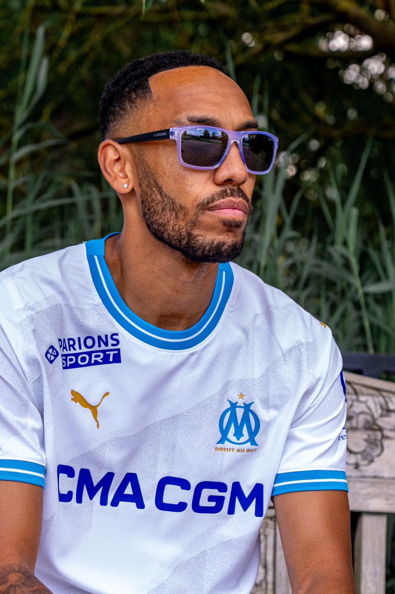 Willy Aubameyang tweet media