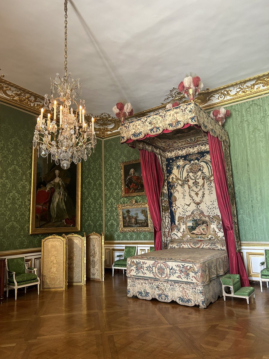 Laura Huckstep tweet media