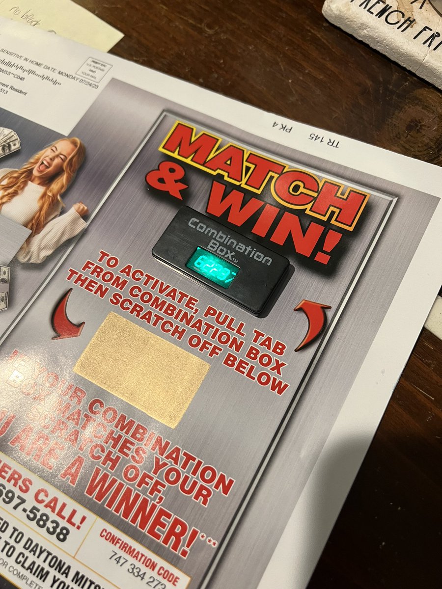 kymtweets's tweet photo. Interesting #directmail piece. Where can these worthless little plastic doo hickys get recycled? “I’ll take ‘landfill nightmares’ for $200 Alex” https://t.co/4Qq8dC5PGi