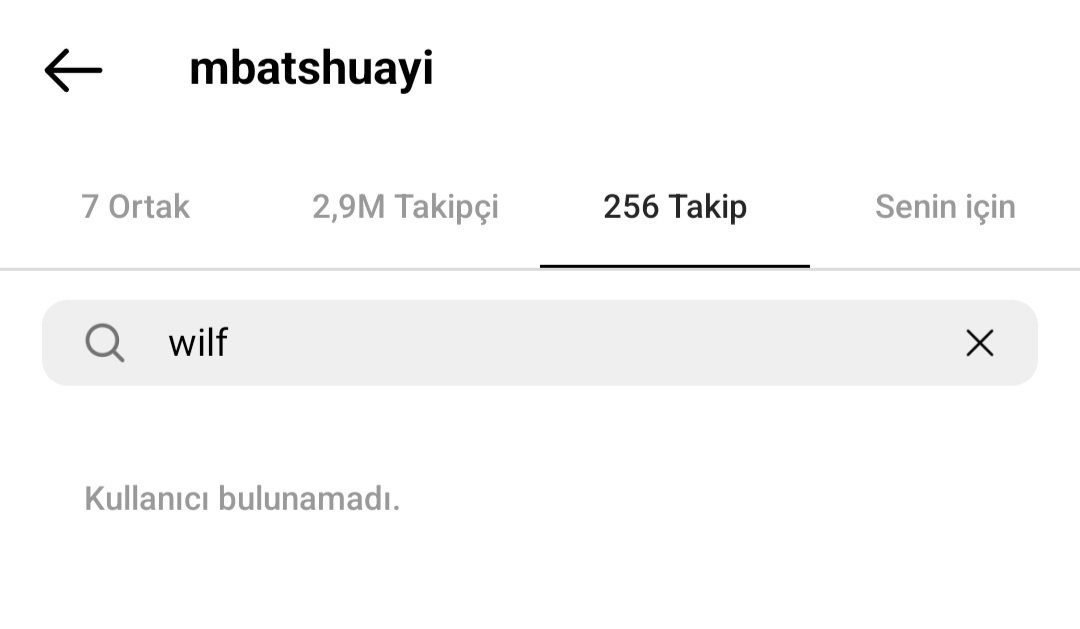 lewisbahce's tweet photo. ADAM YÜRÜYEN FENERBAHÇE 10 YILLIK DOSTUNU FENERBAHÇESİ İÇİN SİLMİŞ AG BİZ SENDEN RAZIYIZ BATS BABA https://t.co/cKjW8RXe2b