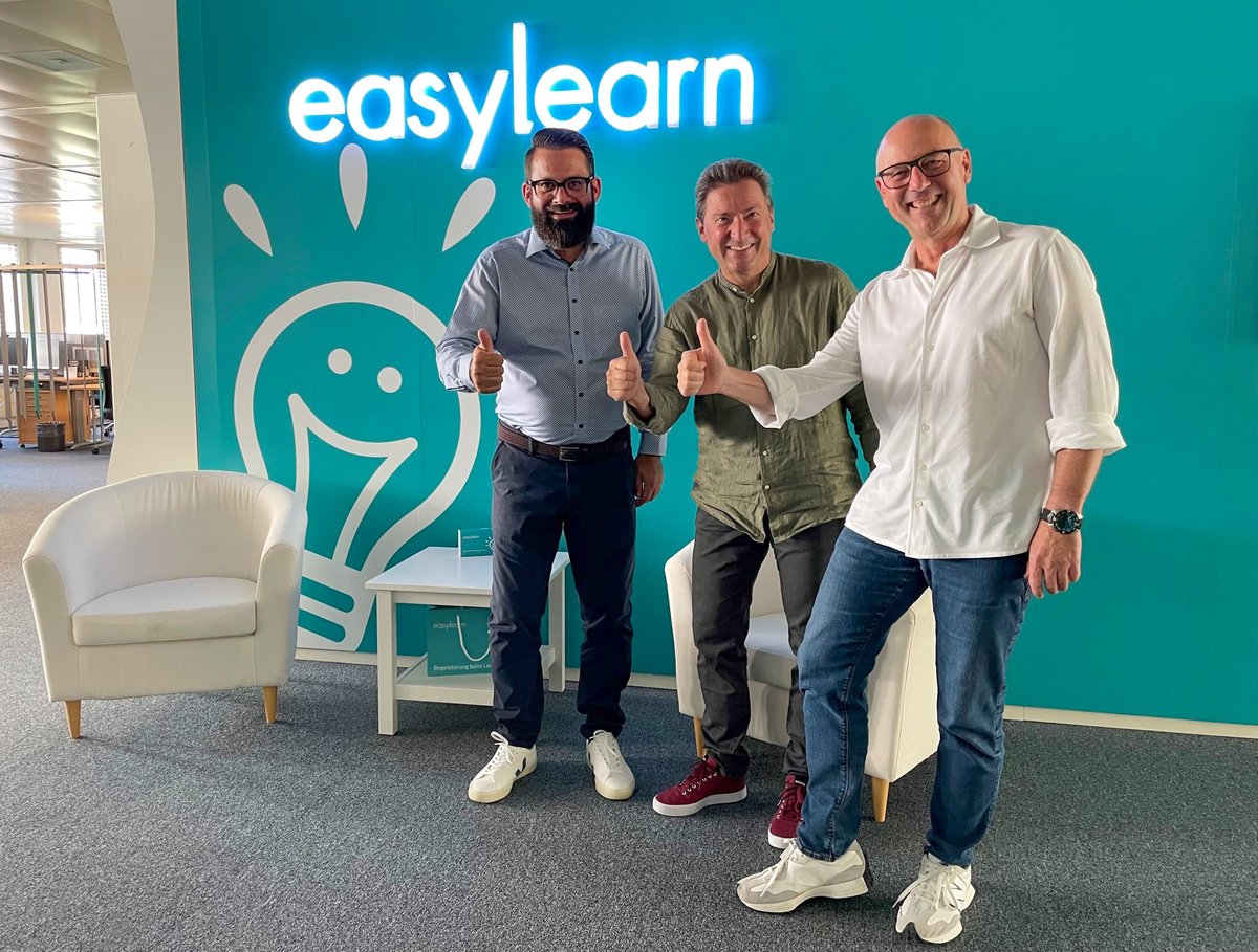 easylearn wird zum Ausbildungsbetrieb!🥳 Wir haben gemeinsam mit unserem Partner, der <a href="/ict_bz/">ICT-Berufsbildung Zentralschweiz</a>, die Bewerber:innen für die Mediamatik-Lehre besprochen. Denn wir bilden ab 2024 aus.

#berufsbildung #mediamatik #informatik #zukunftgestalten