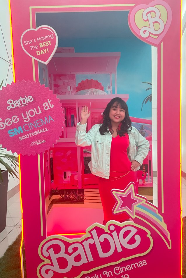 serashalala's tweet photo. This Barbie Likes To Write about Block People Roleplaying #Barbie https://t.co/SukQtpl3fp