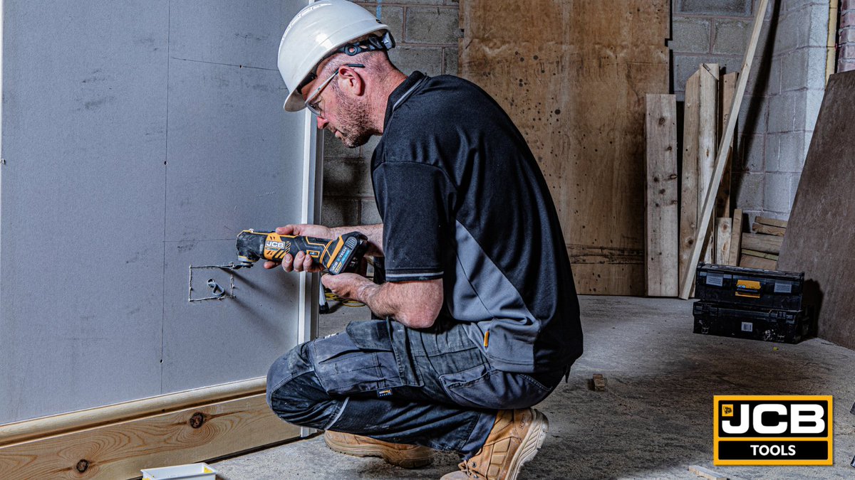 JCBtools's tweet photo. Looking for a versatile cordless multi-tool for cutting, sawing, scraping, grinding, sanding, and more?
https://t.co/l0EVzBBVOu

#ContractorLife  #QualityTools #ProfessionalTools #Tradesperson #Multitool #JCBTools https://t.co/g816GTOjVQ