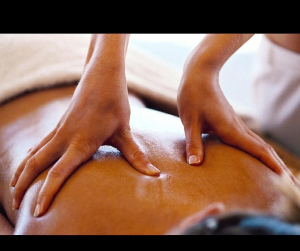 AlphaQueen1212's tweet photo. Good massage
Good mood
Good week
👳🏽💆🏽♀
#uyomasseuse #creativesbyJEE https://t.co/bunjThh9St