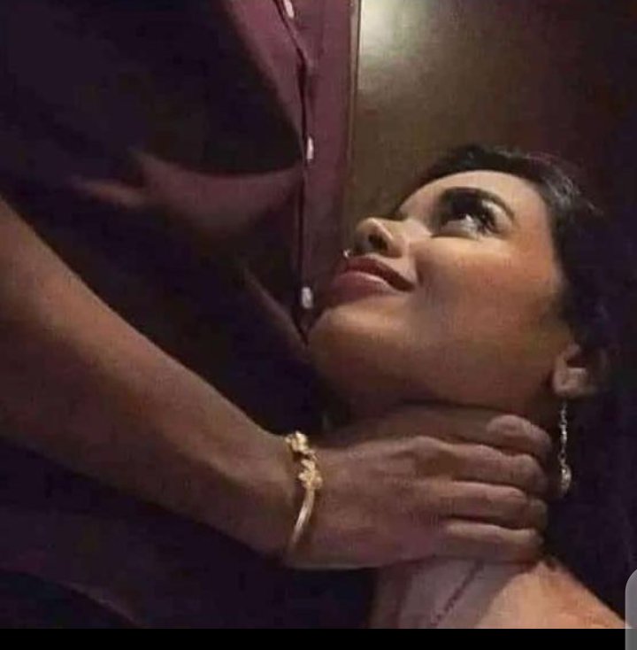 montester_k's tweet photo. @kingkalalaKE Make green first before you hold her like this 😅😅 https://t.co/CYeEqBJDdo