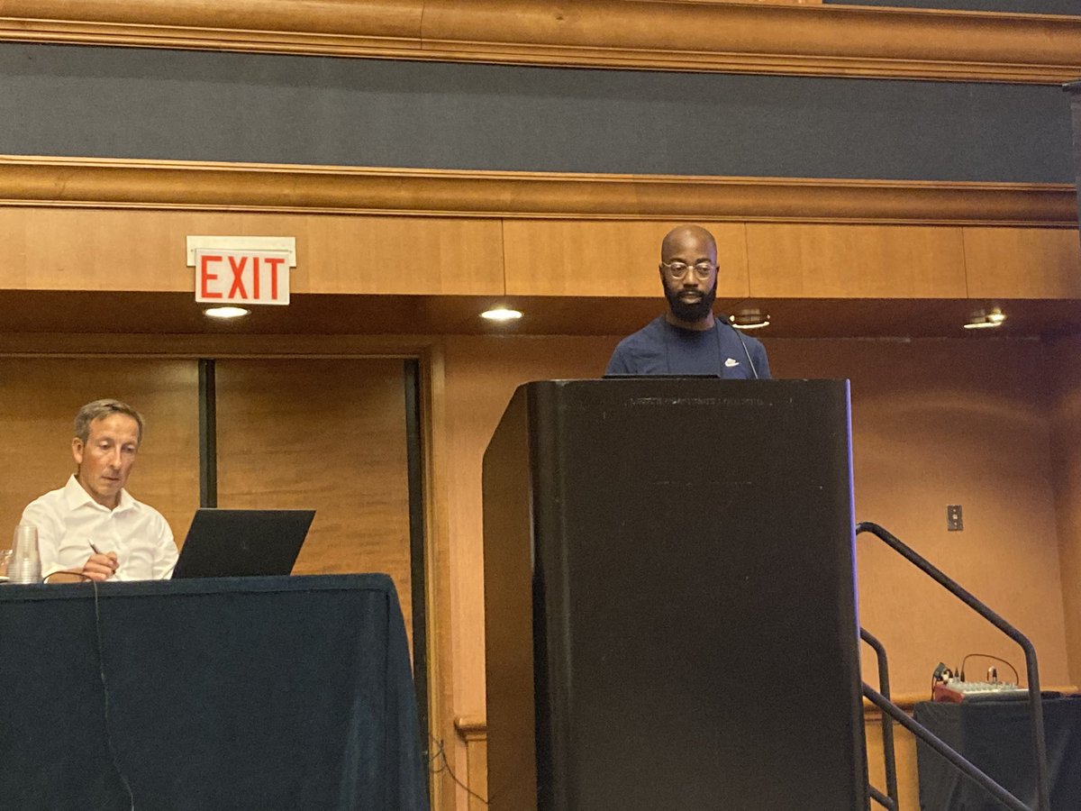 Preventx's tweet photo. The #stihiv2023 @stiix_sti session begins with @yoitsmistadee talking about the work of @BASHH_UK #RMCSIG to centre the experiences of Racially Minoritised Communities in the development of sexual health services. https://t.co/X0OutaD0CY