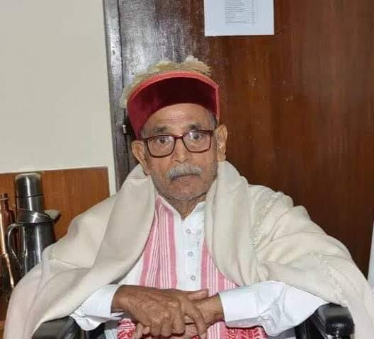 GhoshKhandalkar's tweet photo. रा. स्व. संघाचे माजी सह सरकार्यवाह मदनदासजी देवी यांचे दुःखद निधन... 
मदनजींनी हजारो कार्यकर्त्यांना राष्ट्र उभारणीच्या कामात जोडले होते. 
साधी राहणी, उच्च विचार आणि कृतिशील व्यक्तिमत्त्व  येणाऱ्या असंख्य पिढ्यांना आदर्श व प्रेरणा देत राहील... 
भावपुर्ण श्रद्धांजली https://t.co/fu1tM9ofN9