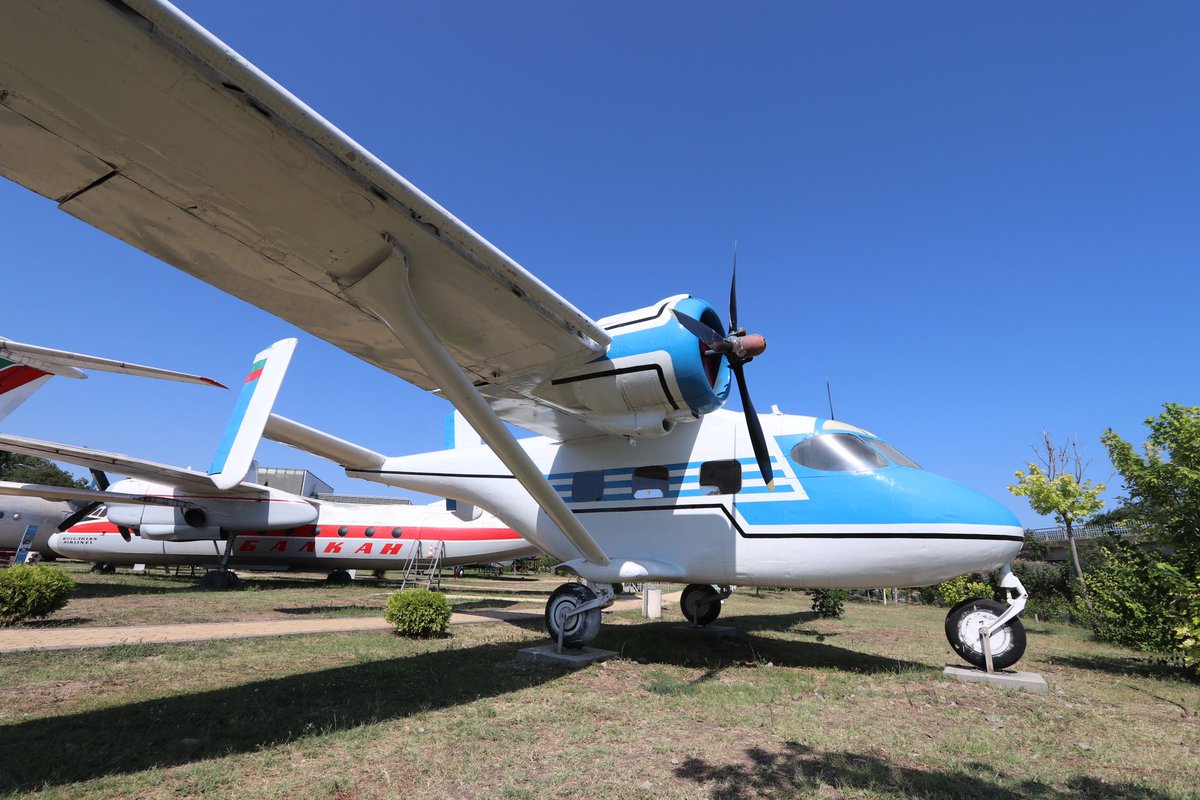 josviaque's tweet photo. 🇧🇬 Jeśli #Burgas, to koniecznie kameralne #muzeum lotnictwa. Dla miłośników awiacji obligatoryjnie! ✈️ #LBBG #BOJ #Bułgaria #Tu154 #An12 #An14 #An24 https://t.co/Je9gOJoQzR