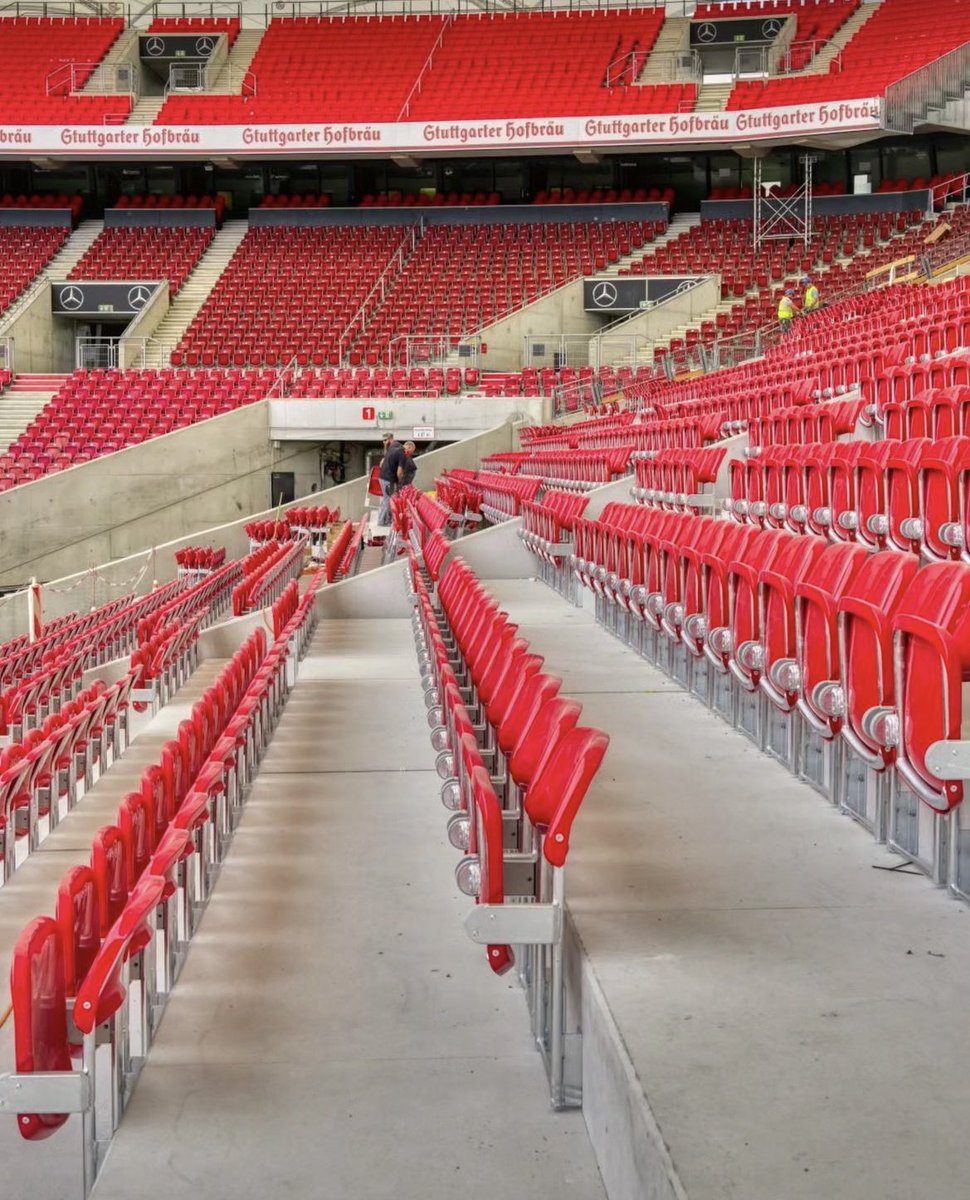 vsn_1893's tweet photo. Kleines Update aus dem Stadion 👀
Bilder: mercedesbenzarenastuttgart
#VfB #VfBStuttgart #arena24 #mhparena https://t.co/IaL7q4lZCA