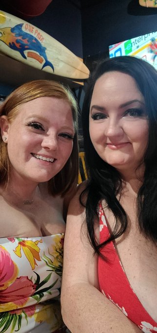 Happiest of birthdays to my friend @bbwjulieginger!! I hope you have great one! https://t.co/3aRE2GD<a class="tags" href="/tag/bbwjulieginger">@bbwjulieginger</a><a href="/tag/mvsales"class="tags"><span>#mvsales</span></a>