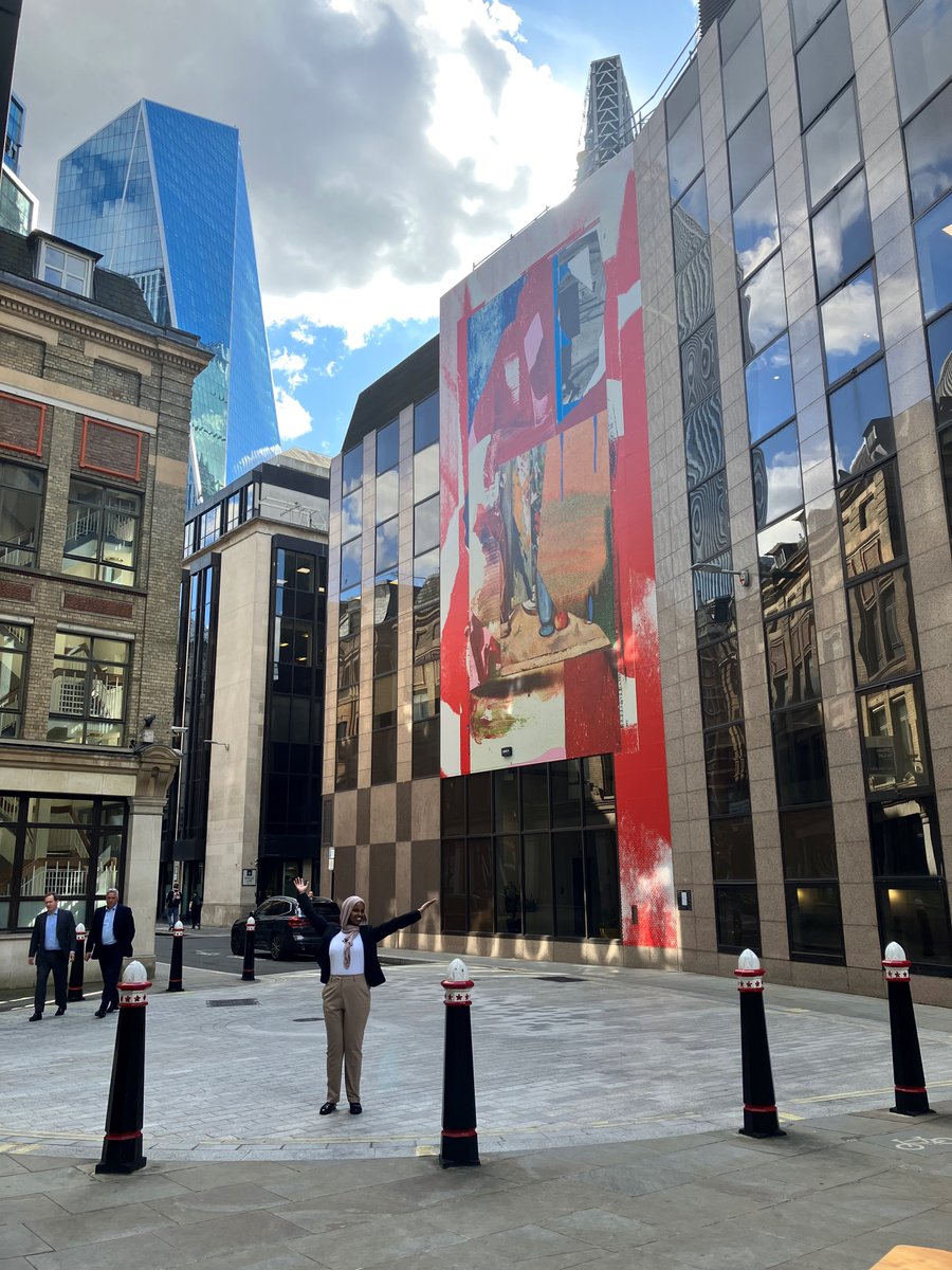 ftipropcomms's tweet photo. A warm welcome to our intern, Nasra! Last week we went on a tour of Sculpture in the City – an open-air exhibition curated by @LacunaProjects across the @cityoflondon which reflects on the relationship between art and the urban environment. https://t.co/Wbupl94jbU