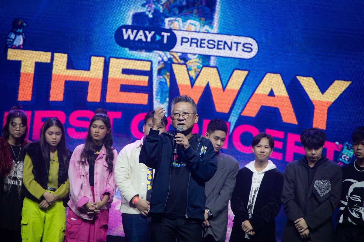 LookAround_TH's tweet image. “WAY-T CREATION PRESENTS THE WAY FIRST CONCERT” จัดเต็มแสงสีเสียง!! 8 ศิลปินอินเทิร์นวัยมัธยม โชว์สุดมันส์แบบอันลิมิต เต็มรูปแบบครั้งแรก 

อ่านต่อ&amp;gt;&amp;gt; m.facebook.com/story.php?stor…

#PerspectiveTV #BlackDot #วิเชียรฤกษ์ไพศาล #genierecords #WayTCreation #เวย์ทีครีเอชั่น