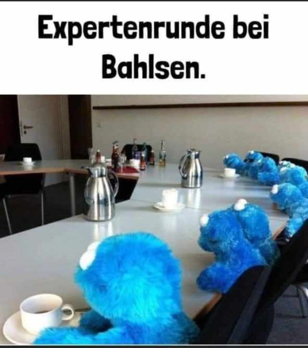 li_ulrike's tweet photo. Guten Morgen meine lieben Mitmenschen ☕️🥳🍀👋 guten Start in den Dienstag.
Bei mir gleich wieder Sitzung 🤪
Lasst Euch nicht ärgern und #liebsein🫶 https://t.co/gDtdiDwXMh