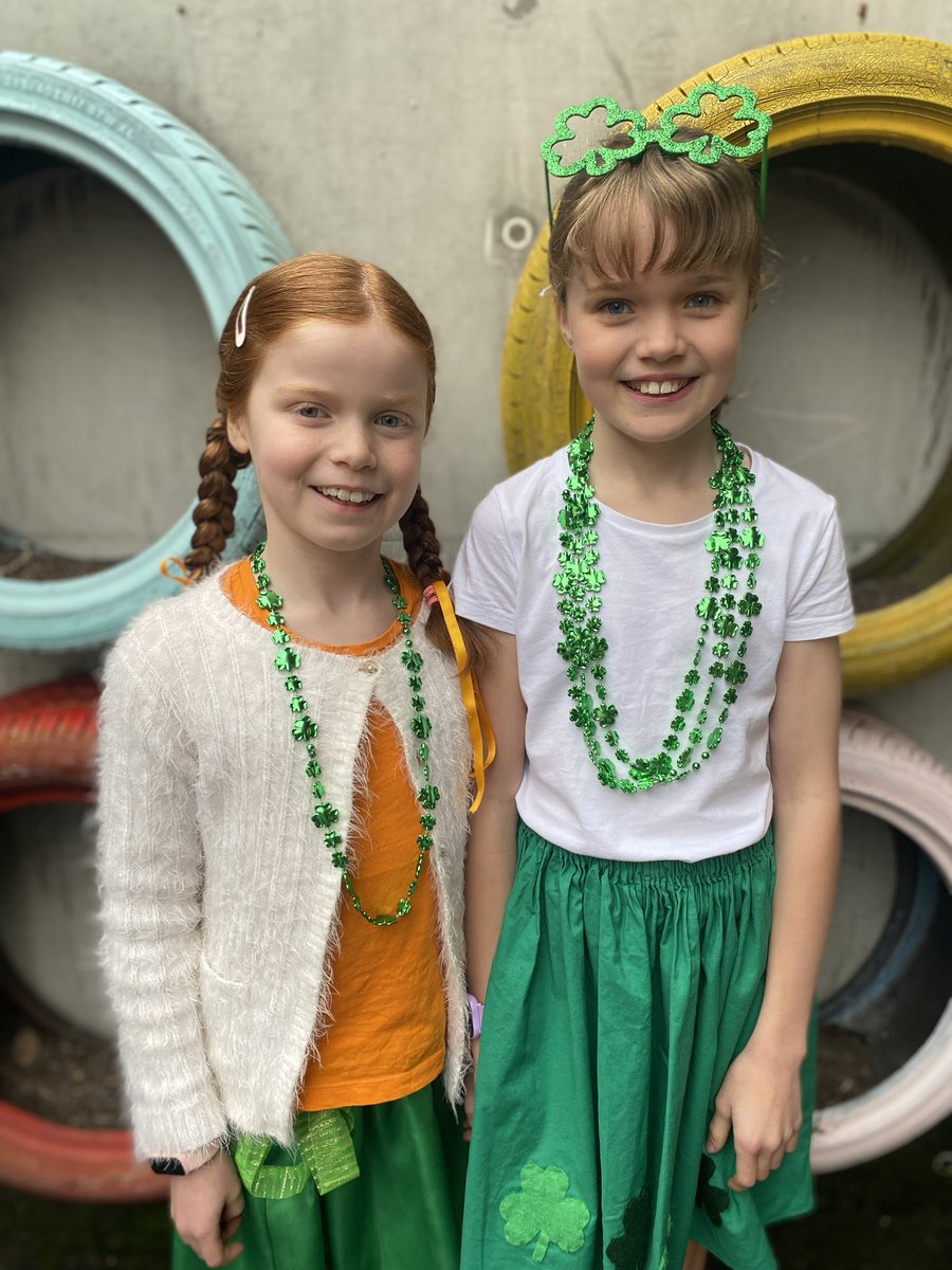 KENSINGTONPS's tweet photo. Look at all the fantastic traditional costumes our students have worn to school! #MulticulturalDay #EdWeek2023 #KPS #LoveWhereYouLearn https://t.co/kv6yxARX5A