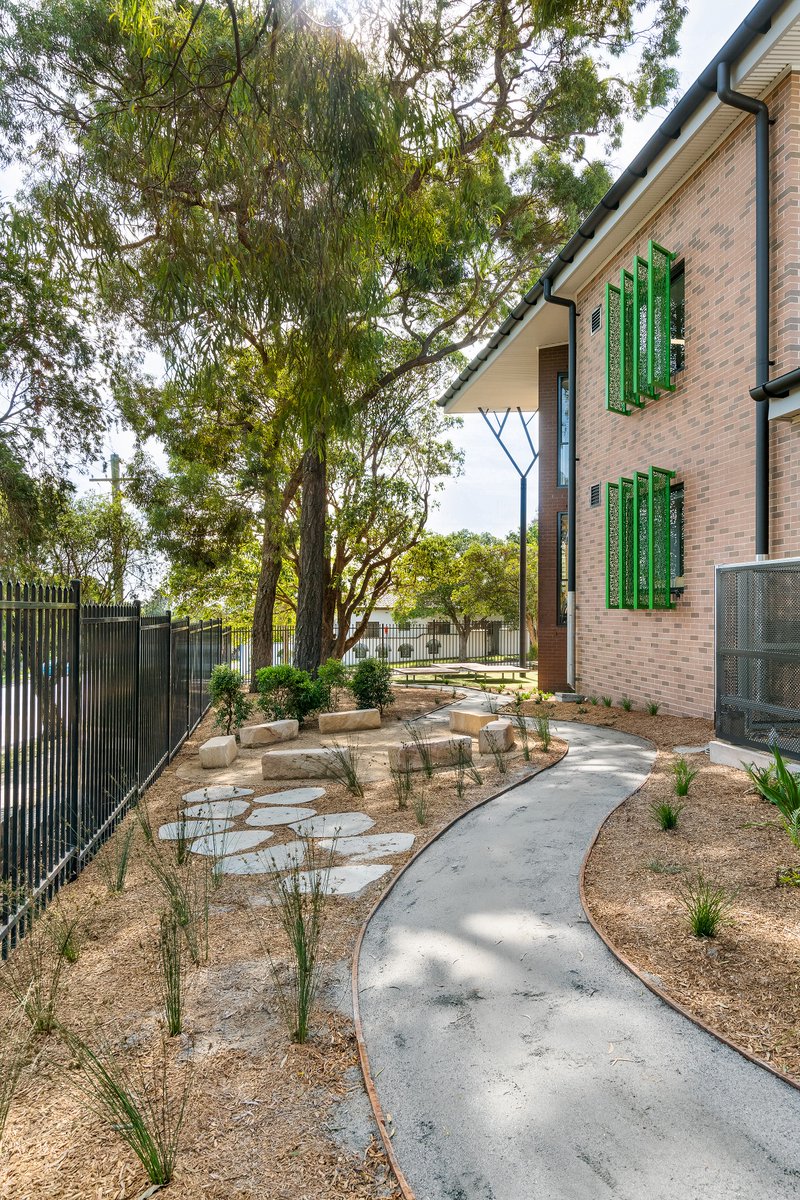 leaf_arch's tweet photo. Many learners feel anxious at lunchtime, whether they are having a bad day, have an injury, or are neurodiverse and favour ‘nooks' over expansive playgrounds. We aim to create places for all. Here are some examples of how outdoor play spaces can cater for all types of learners. https://t.co/xZY0eGKp5l