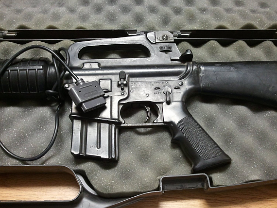 RobertDaleSmith's tweet photo. Did you know the Super Nintendo had a riffle light gun used by the US Army?!

The SNES had some really bizarre peripherals.
