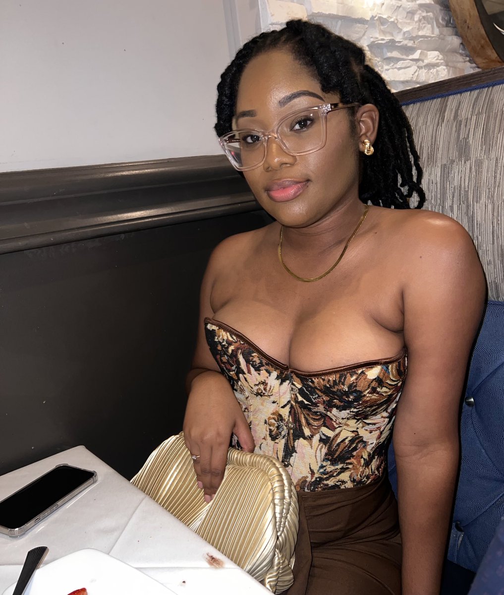 _chianew's tweet image. it’s all love 🤎