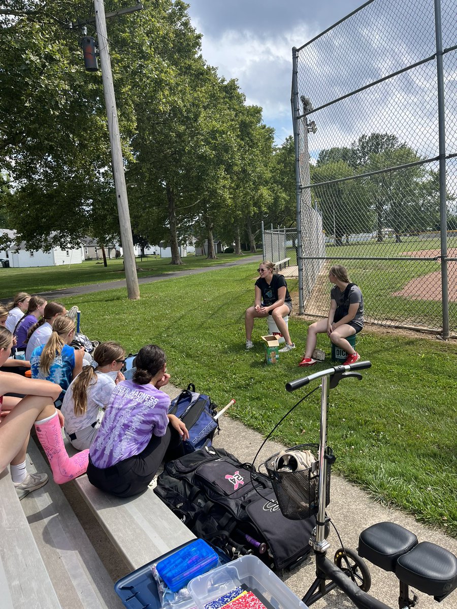 Kelly Zana tweet media