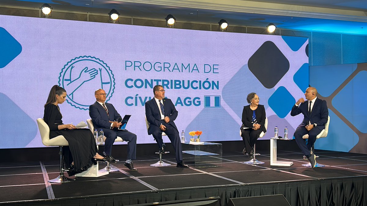 msemillagt's tweet photo. ✨🌱 📺 En breve inicia el #DebateAGG les invitamos a sintonizar @prensa_libre , @Guatevision_tv y @Lared1061 sigue el diálogo digital #ArévaloDebate
#CambioYFuturo. #Elecciones2023 https://t.co/cjMe8PVrzC