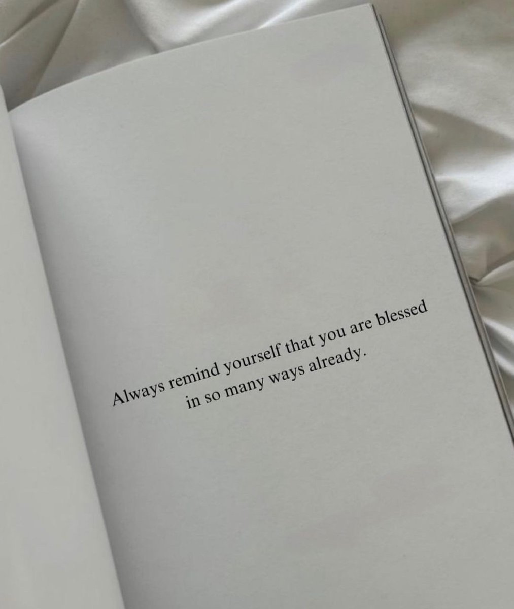 PoemHeaven's tweet photo. daily reminder: https://t.co/YM297Phe6q