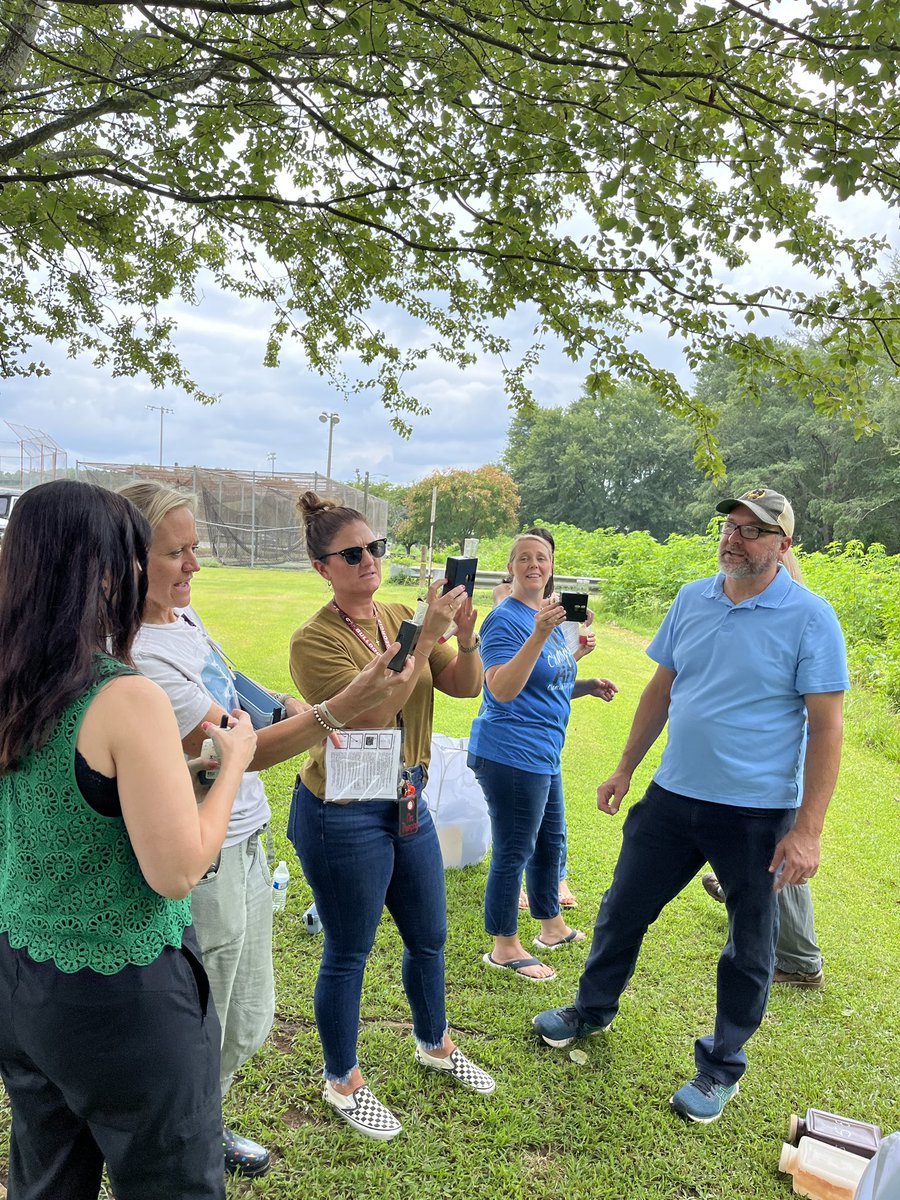 alliebethwalker's tweet photo. Cobb Water is so good to @CobbAlp educators, getting us trained and ready to teach our students how to monitor their local waterways! @TappyTurtle @TrittSTEAM #lovetothinkhere #onsitetraining #Target #RiverKids #stewards https://t.co/cnSGa5ZS57