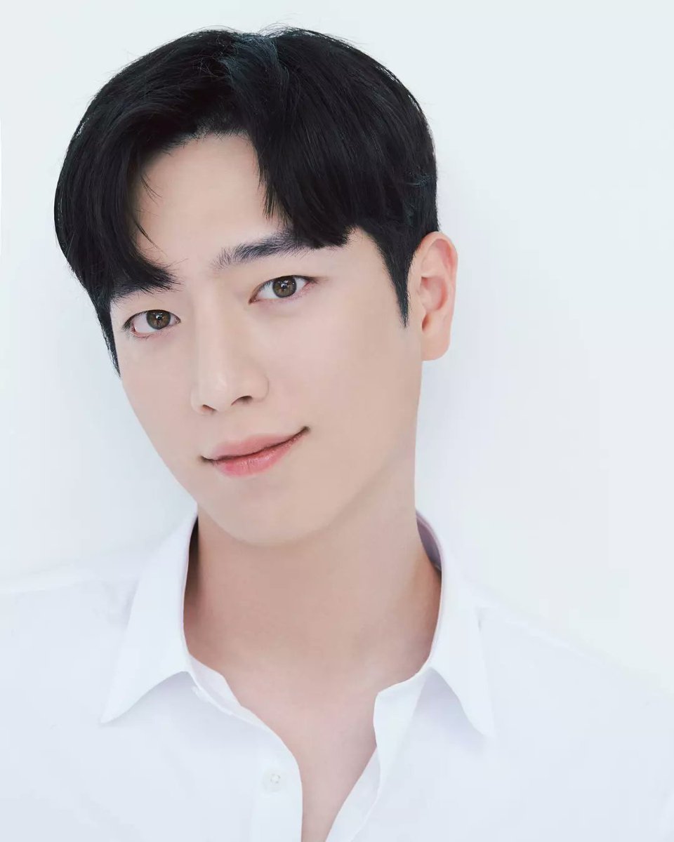 SeokangjoonPy's tweet photo. 📸 Buenas Noches! ✨
Extrañaba tus fotos con esos ojitos! 💖
🔄 @ seokj1012
글램팜👋🏻
#glampalm #광고 
▪️ ♥️ ▪️
#seokangjoon #서강준 #seokangjun
#SKJParaguay🇵🇾 
#徐康俊 #ซอคังจุน #ソガンジュン
〰️♥️〰️
Staff. 세시이🎀 Cecii 🌻 https://t.co/QPiIdHdaZn