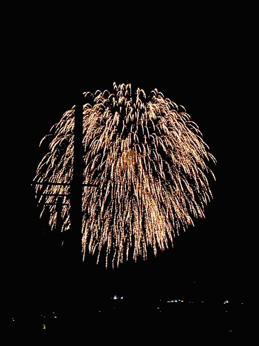 Crashola's tweet image. I can fireworks from my street. #NoTraffic #DevonIsHeaven #NBDay #NewBrunswickDay #fireworks