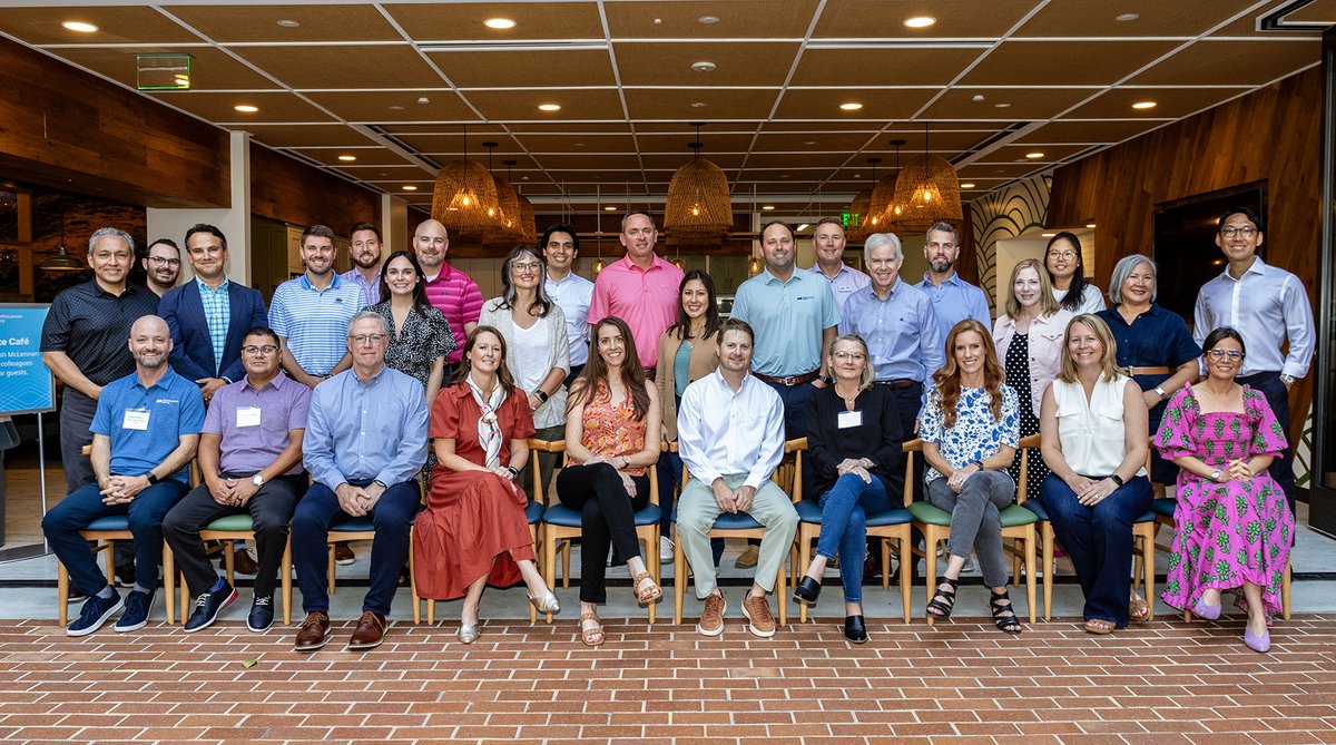 Marsh_MMA's tweet image. Another Broker SmackDown is in the books! The event give leaders an in-depth understanding of how the #insurance brokerage business works,  makes money, and how strategies and decisions impact results. A big congratulations to the winning team. #insurancelife