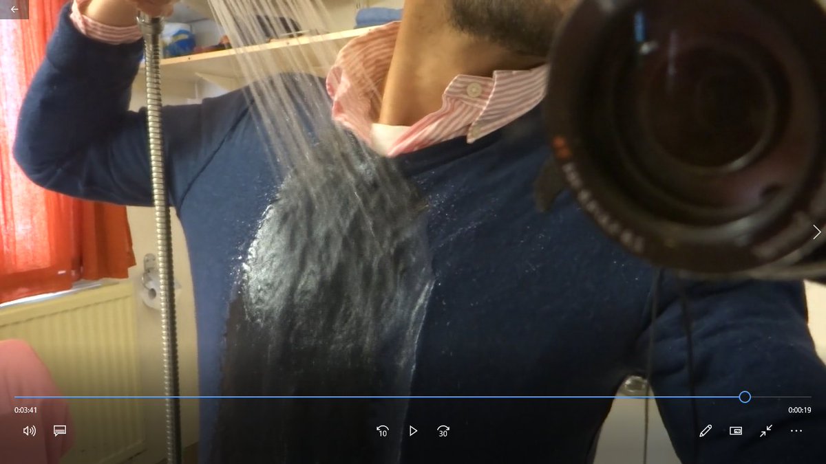 LrWetshirt's tweet photo. It's always about getting slightly higher up 😍
*
#wetclothes #wetlook #preppy #ralphlaurenshirt #wetshirt #clothedshower https://t.co/nP2tetrpJS