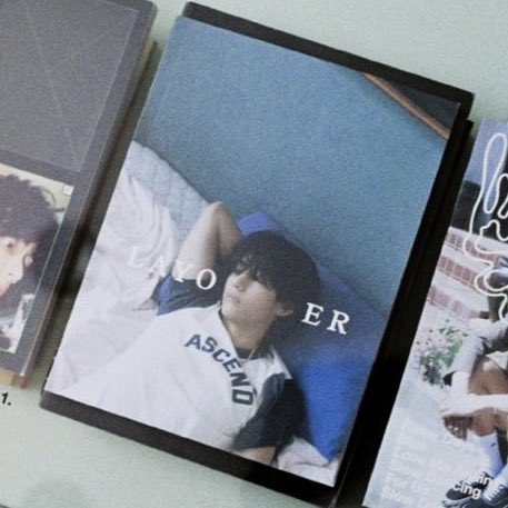 vrgojkoo's tweet image. layo(V)er and his face in the middle THIS IS GENIUS