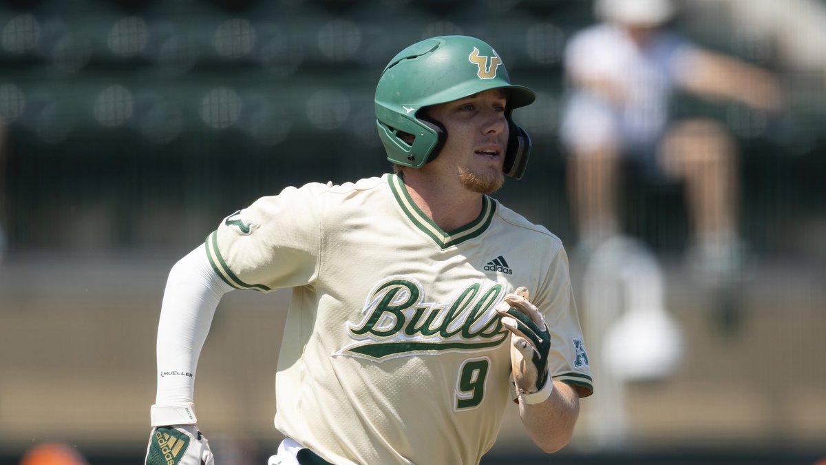 FOFProspects's tweet photo. Keep an eye on Carmine Lane, a Delray Beach native and #Marlins 2022 19th round pick. Listed as a 3B but being taught how to be a catcher. Has also spent time at 1B. Pitched in college.
Today, Lane went 3-4 with a double and RBI. .444/.569/.489 in 17 FCL games. Heโs 22. https://t.co/PgjcbhWaiS