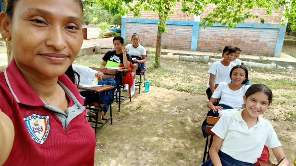 Ministerio de Educación San Rafael del Sur tweet media