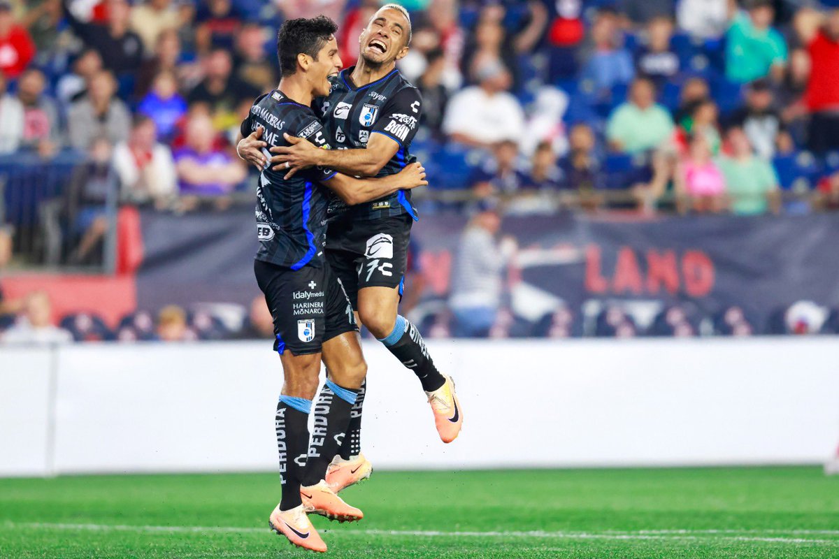 Club_Queretaro's tweet photo. 🔥 J I M M Y   G Ó M E Z 🔥

#Somos🔵⚫️ https://t.co/ndTTvL0jj6