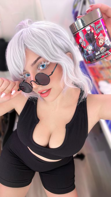 wanna find out what cursed energy tastes like? 🩸 https://t.co/EjxfyZsmU2