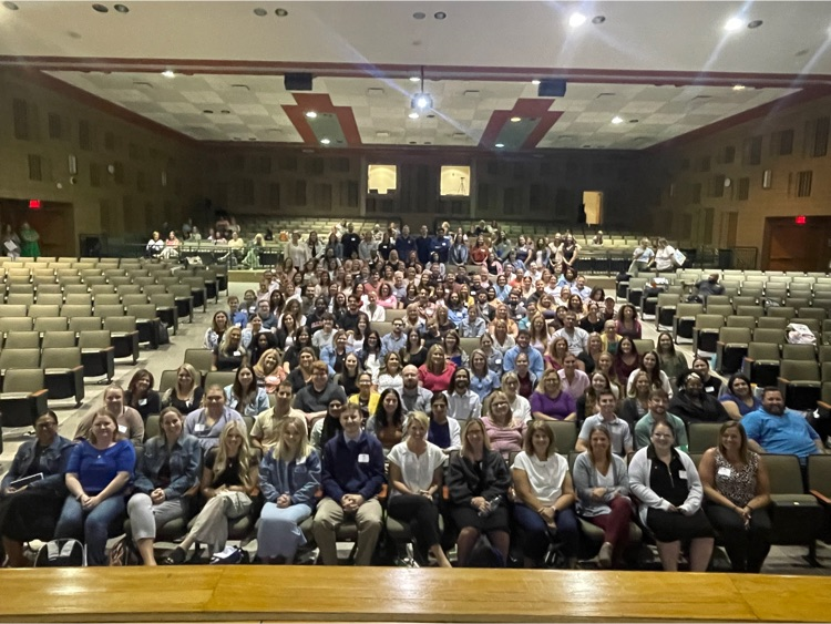 Welcome the Class of '2023/24 new <a href="/d202schools/">Plainfield Community Consolidated SD 202</a> teachers! They handled their first day of Induction like pros. #202proud