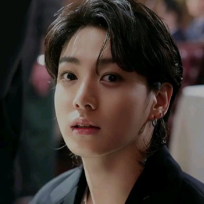 GOLDENOCCULT's tweet photo. Midnight eyes 🌕✨🔥#NewProfilePic https://t.co/vhRT4oXXjc
