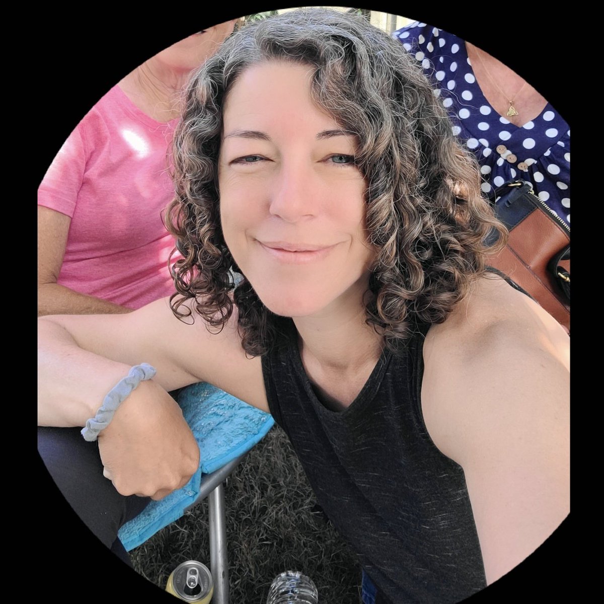 Stacyrw5150's tweet photo. #NewProfilePic https://t.co/VExPnwnkT8